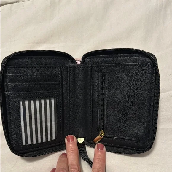 Betsey Johnson Blush Quilted Wristlet - Picture 4 of 4